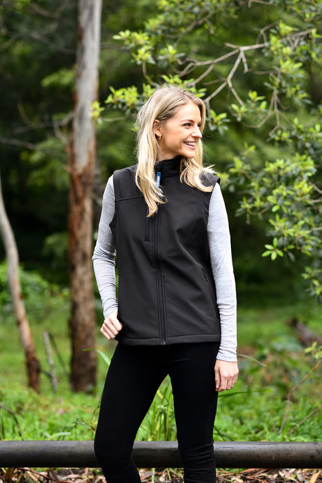 Freeman Women’s Vest - Outbackers